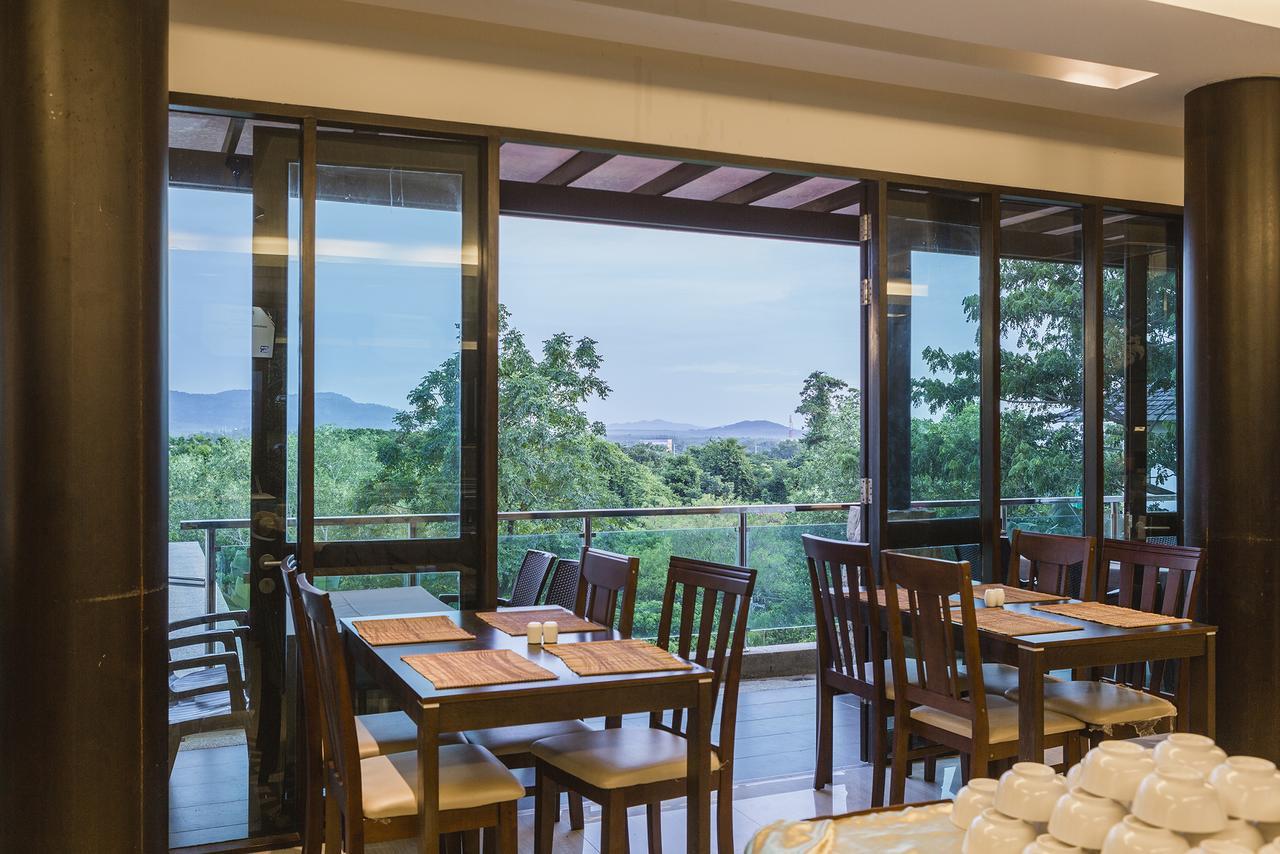 Phumundra Resort Phuket Exterior foto